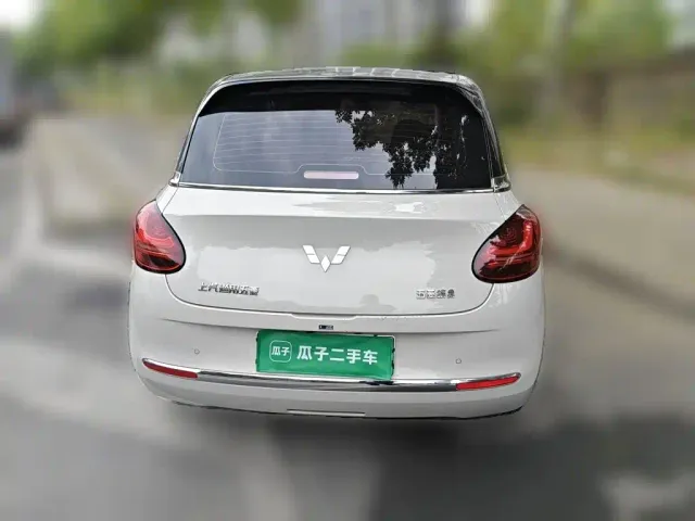 Wuling Bingo — Фото автомобиля 3
