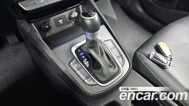 Hyundai Kona Новый Kona Гибрид Modern — Фото автомобиля 9