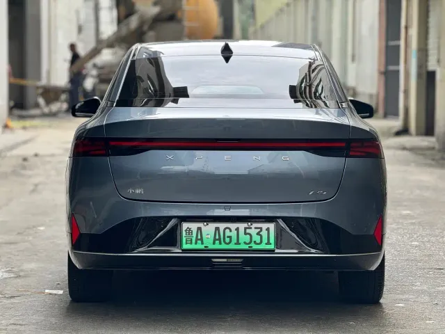 Xpeng P5 — Фото автомобиля 14