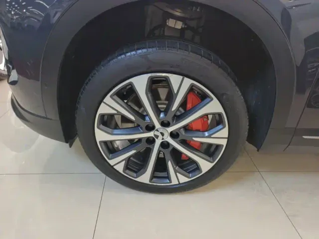 Nio EC7 — Фото автомобиля 24