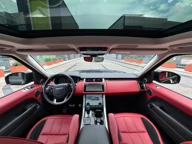 Land Rover Range Rover Sport — Фото автомобиля 5
