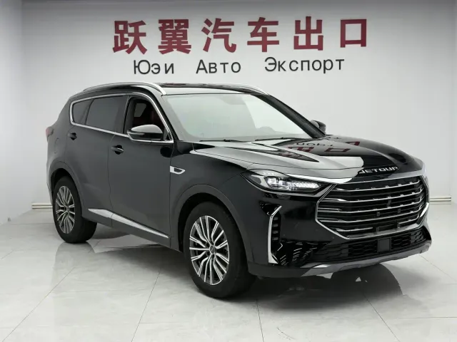 Jetour X70 Plus — Фото автомобиля 3