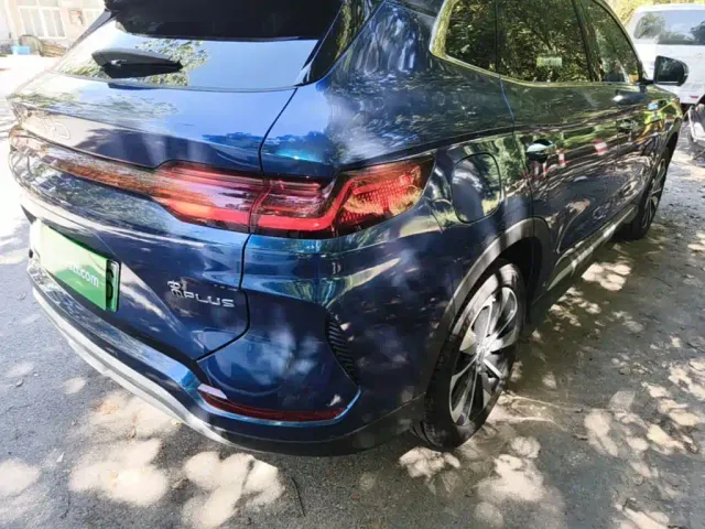BYD Song PLUS — Фото автомобиля 7