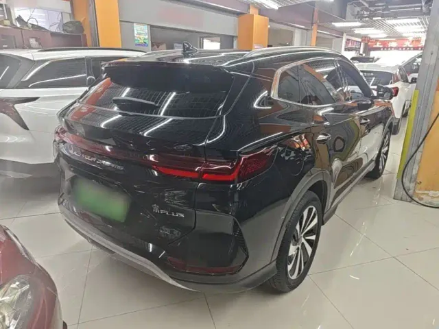 BYD Song PLUS — Фото автомобиля 6