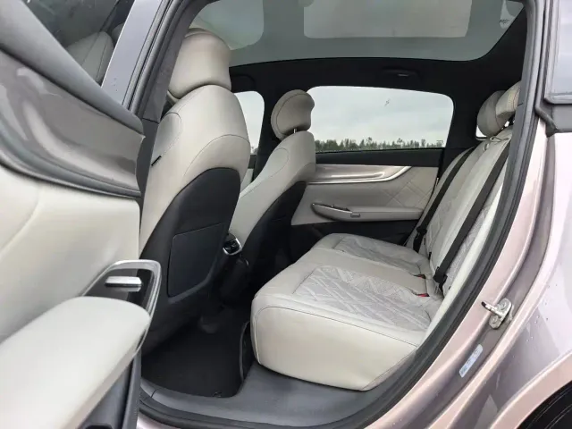 Changan Qiyuan A07 — Фото автомобиля 5