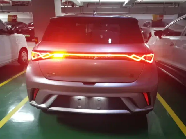 BYD Dolphin — Фото автомобиля 5