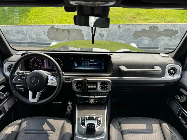 Mercedes-Benz G-Class — Фото автомобиля 14