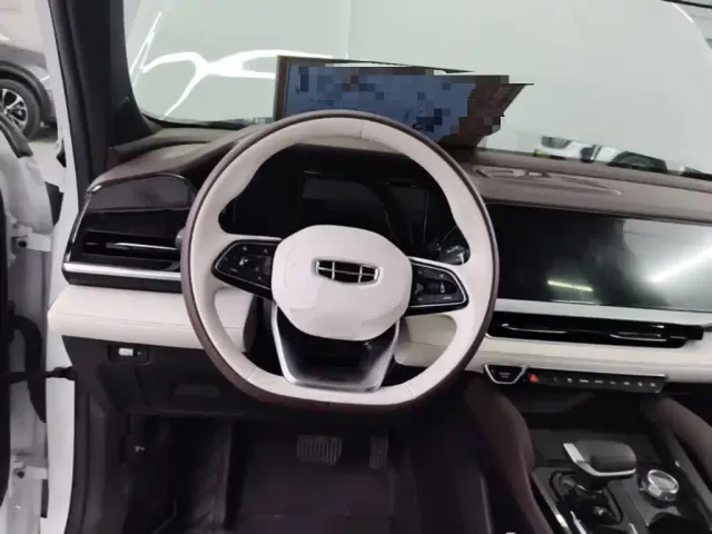 Geely Xingyue L — Фото автомобиля 10