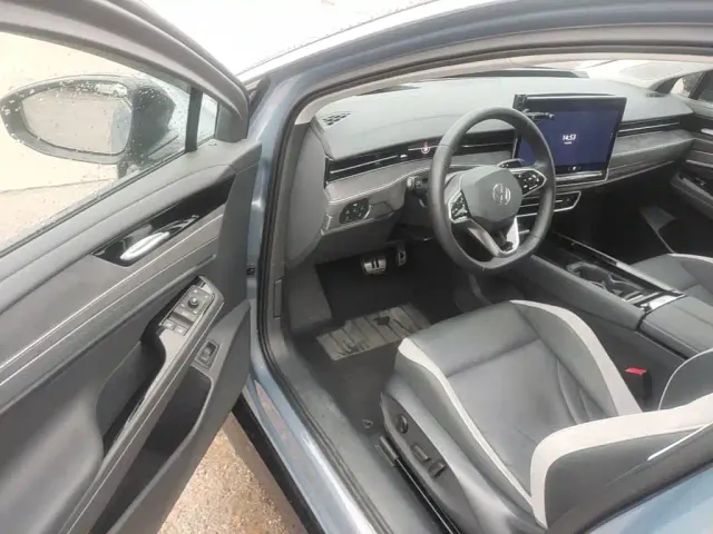 Volkswagen ID.7 Vizzion — Фото автомобиля 15