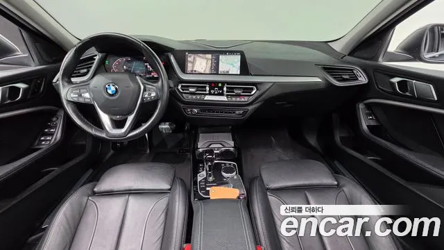 BMW 1 Series F40 — Фото автомобиля 7