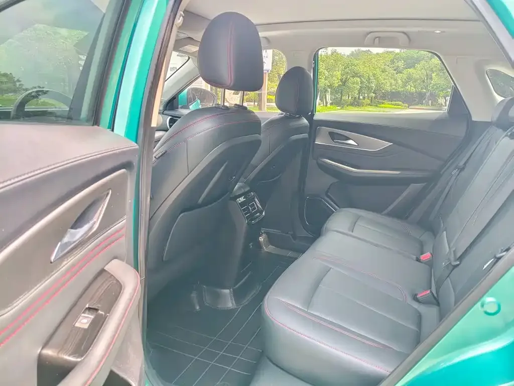 Dongfeng Fengxing Fengxing T5 EVO 2021 1.5TD DCT Diamond Heatwave — Фото автомобиля 11
