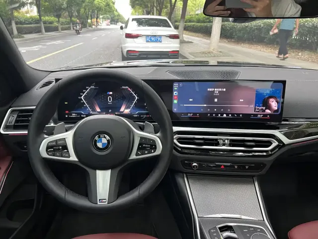 BMW 3 Series — Фото автомобиля 13