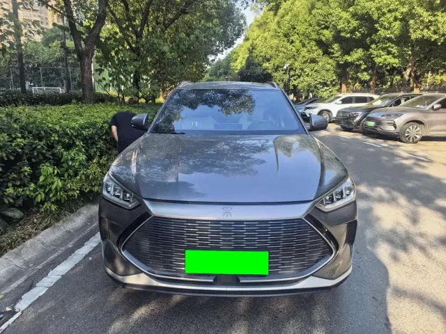 BYD Song PLUS — Фото автомобиля 2