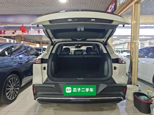 Baojun Yunhai — Фото автомобиля 18
