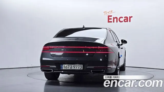 Genesis G90 Бензин 3.5 турбо AWD — Фото автомобиля 4