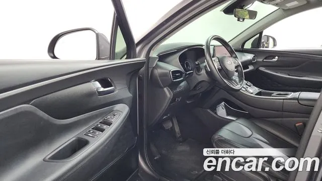 Hyundai Santafe — Фото автомобиля 9