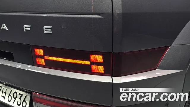 Hyundai Santa Fe MX5 — Фото автомобиля 8