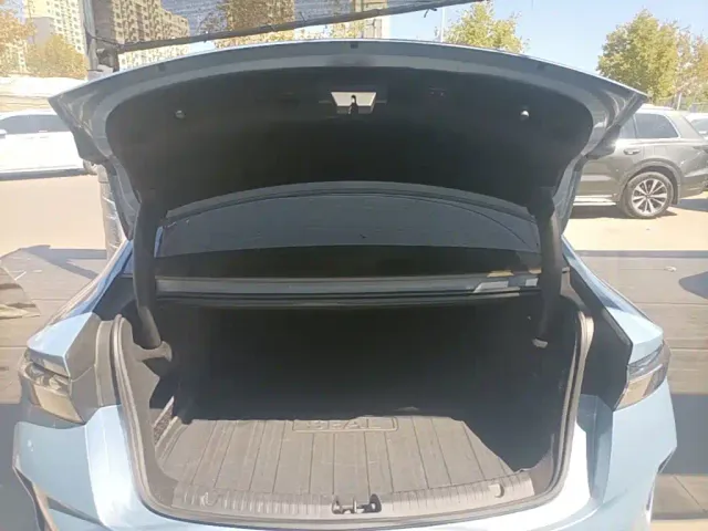 BYD Seal — Фото автомобиля 18