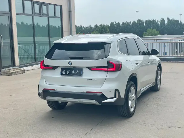 BMW X1 — Фото автомобиля 5