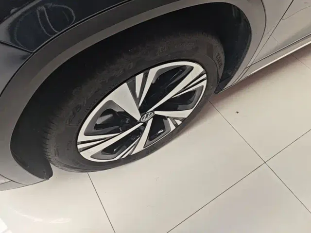 Volkswagen ID.6 Crozz — Фото автомобиля 22