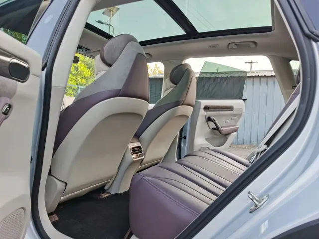Leapmotor C11 — Фото автомобиля 12