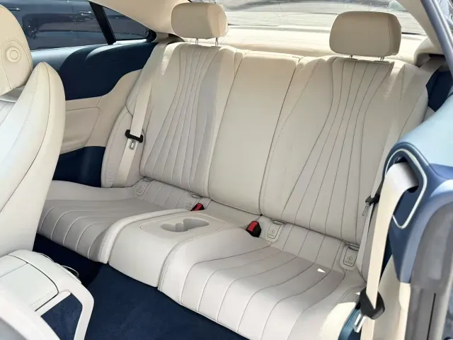 Mercedes-Benz E-Class — Фото автомобиля 7