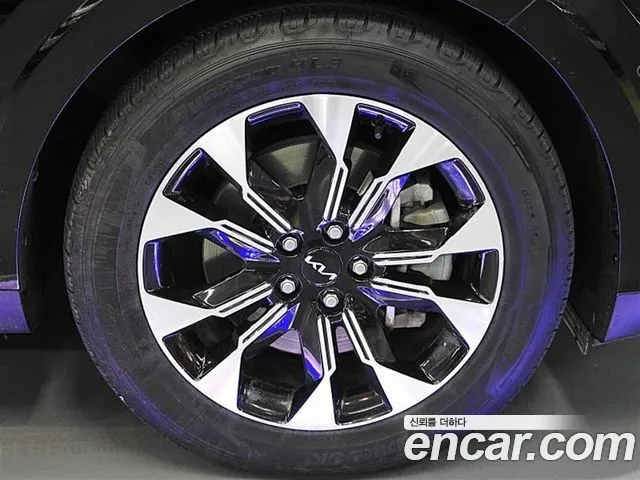 Kia Canival Carnival 4 поколение 9 мест Signature — Фото автомобиля 13