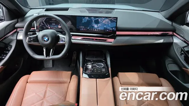 BMW 5-Series 5 серия (G60) 530i xDrive M Sport — Фото автомобиля 7