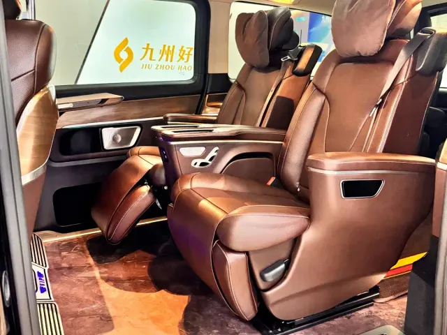 Mercedes-Benz V-Class — Фото автомобиля 15