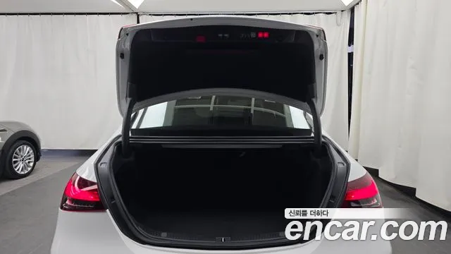 Mercedes-Benz E-Class W213 — Фото автомобиля 20