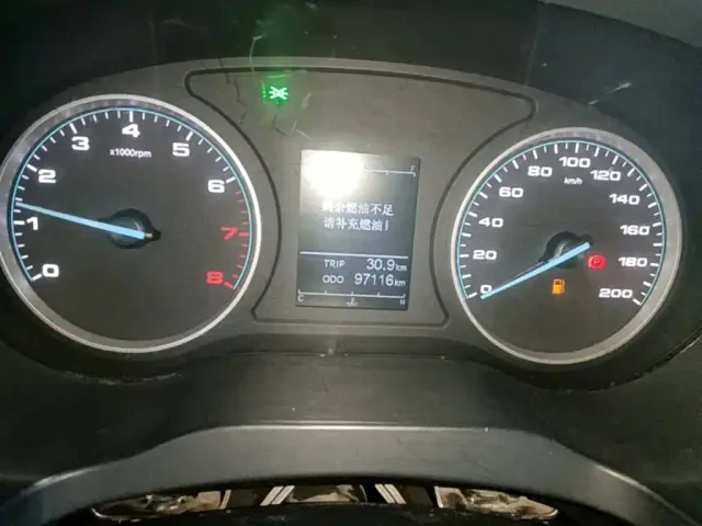 JAC Refine M3 — Фото автомобиля 11