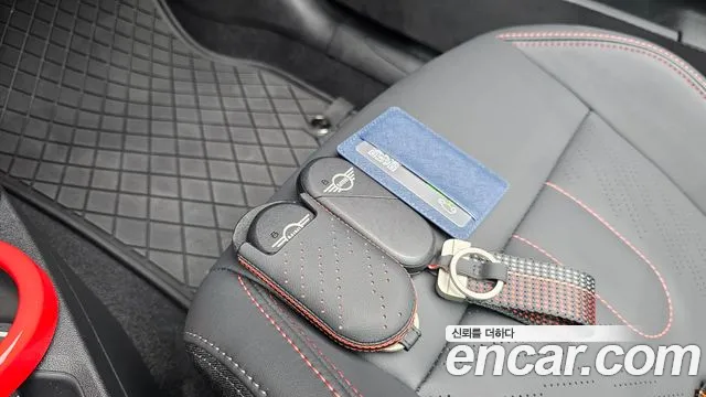 Mini Cooper Convertible — Фото автомобиля 15