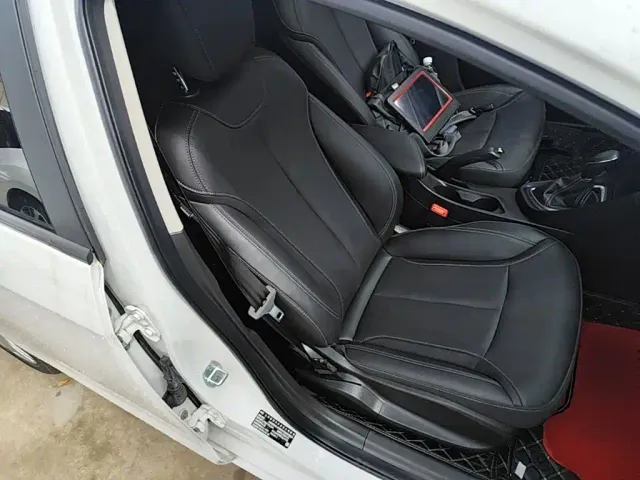 Buick Excelle — Фото автомобиля 24