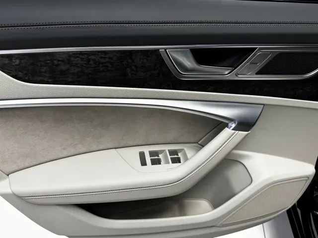 Audi A6L — Фото автомобиля 11