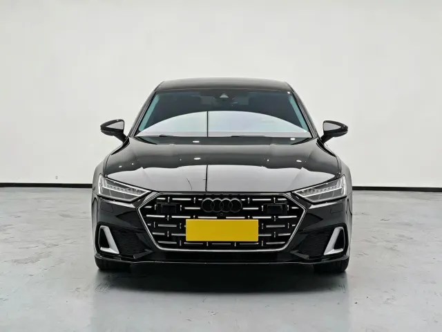 Audi A7L — Фото автомобиля 2