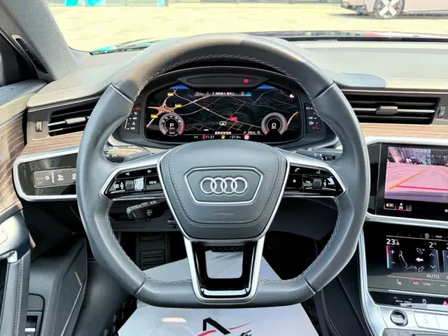 Audi A6L — Фото автомобиля 16