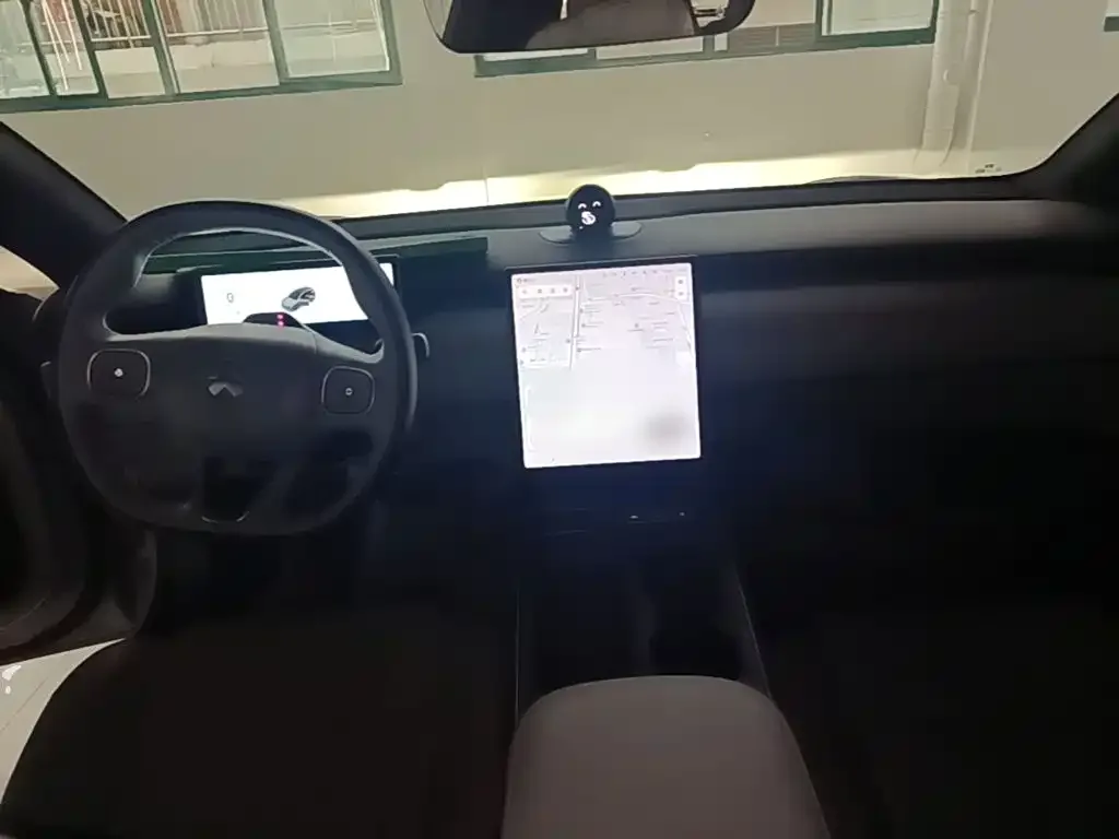 NIO NIO ET5T 2024 75kWh Touring — Фото автомобиля 9