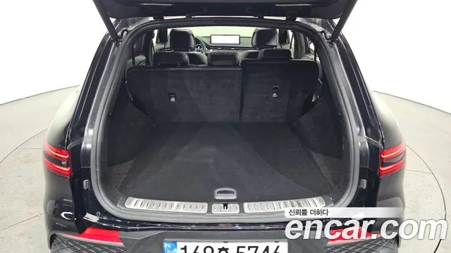 Genesis GV70 2.5T Бензин 2WD — Фото автомобиля 28