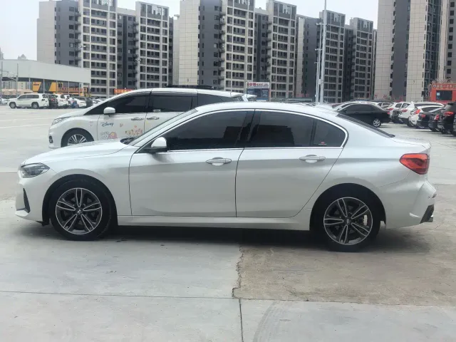 BMW 1 Series — Фото автомобиля 3