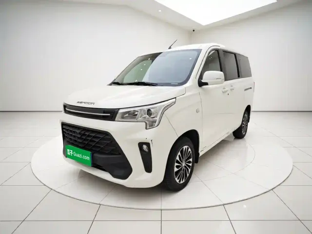 Фотография автомобиля — DFSK Fengguang 380