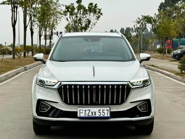 Hongqi HS5 — Фото автомобиля 2