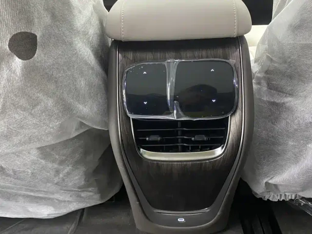 IM Motors LS7 — Фото автомобиля 27