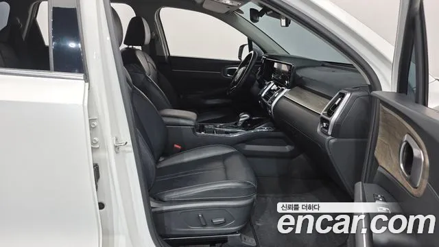 Kia Sorento Sorento 4-е поколение Дизель 2.2 2WD — Фото автомобиля 10