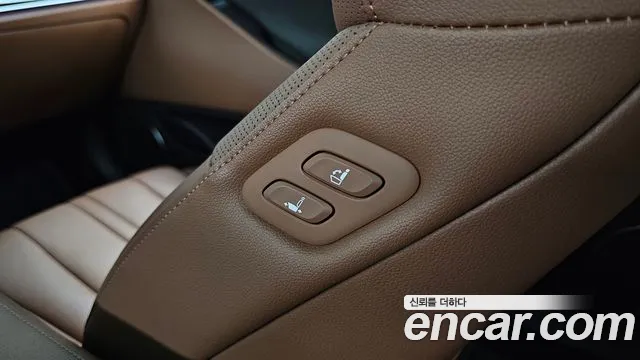 Genesis G80 Бензин 2.5 турбо AWD — Фото автомобиля 29