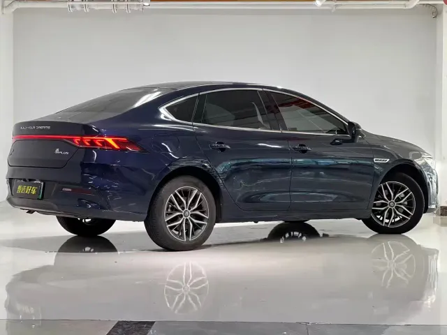 BYD Qin PLUS — Фото автомобиля 5