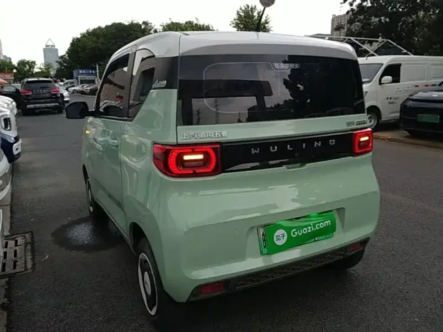 Wuling Hongguang Mini EV — Фото автомобиля 4