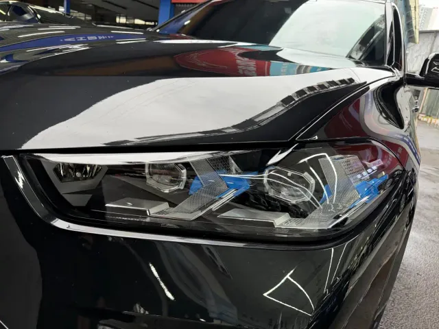 BMW X5 — Фото автомобиля 4