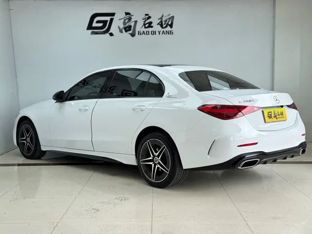 Mercedes-Benz C-Class — Фото автомобиля 26