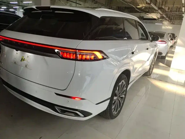 Chery Tiggo 9 — Фото автомобиля 7