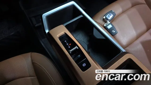 KGM Torres EVX — Фото автомобиля 12